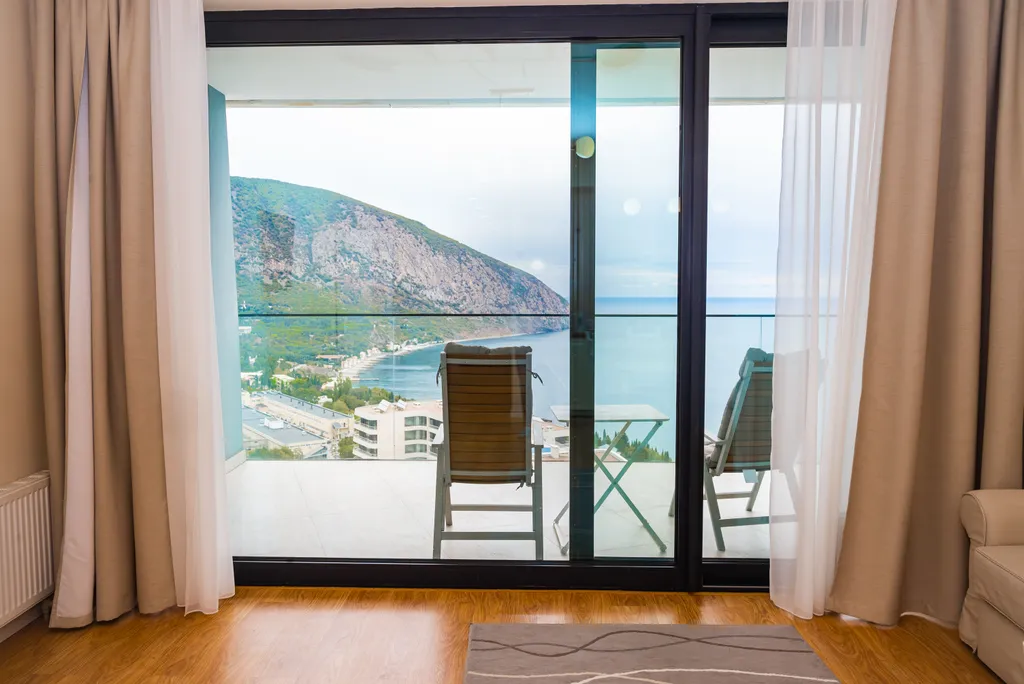 Апартаменты в Крыму с видом на море