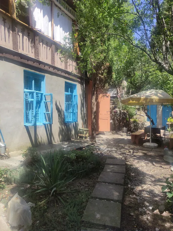 Коттедж Дом в 50 м от моря — аренда посуточно в Алушта