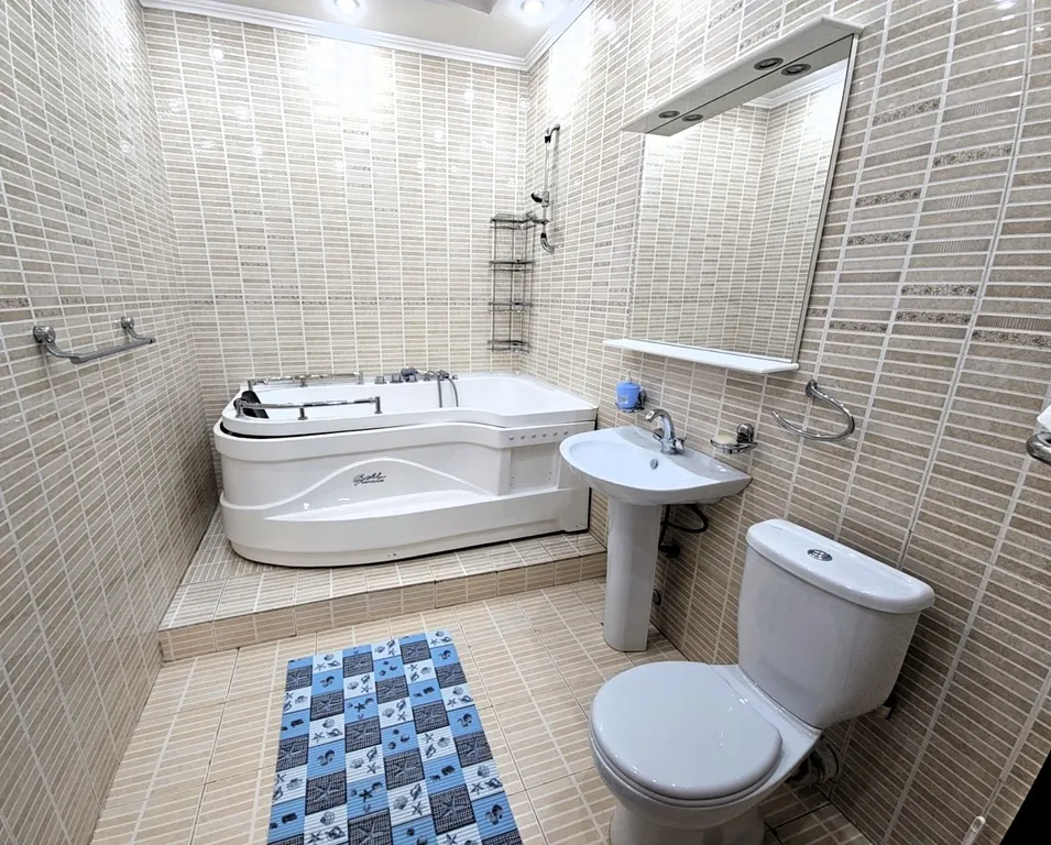 Шикарная трёхкомнатная квартира со всеми удобствами