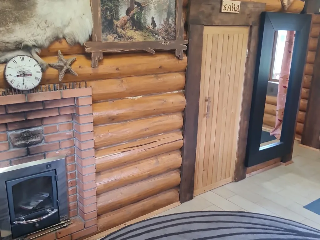 Дом с баней на берегу озера