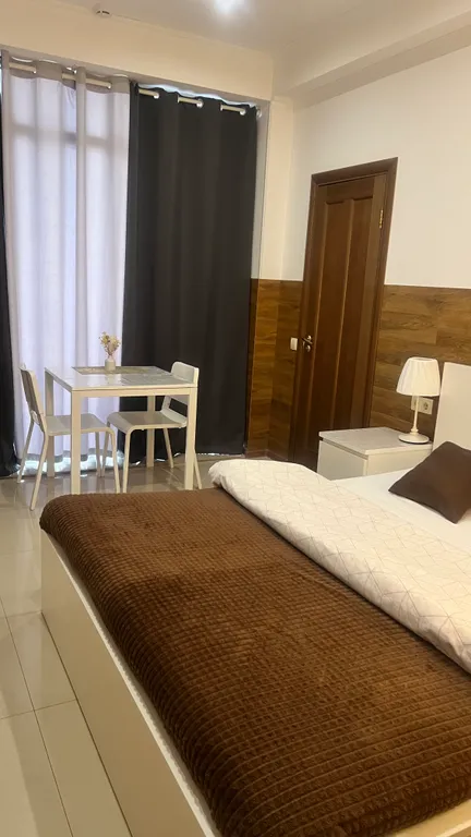 Квартира Квартира Апартамент у моря с балконом в живописной парковой зоне — Севастополь