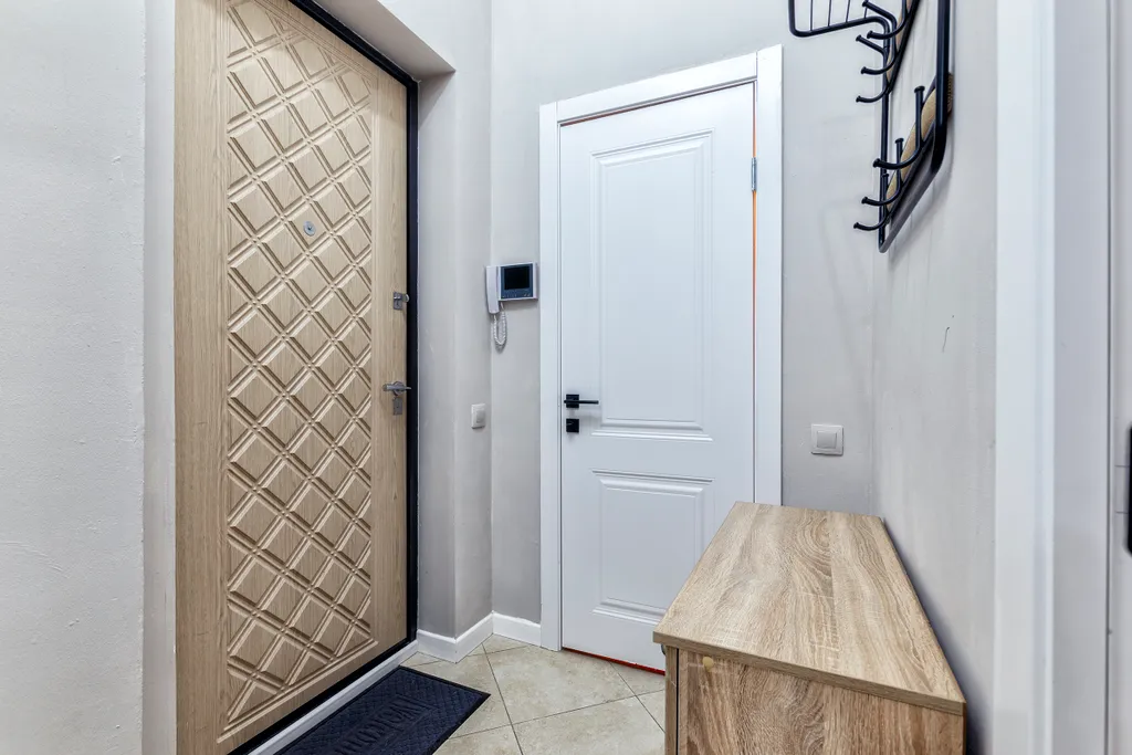 Шикарная просторная двухкомнатная квартира в сердце левого берега