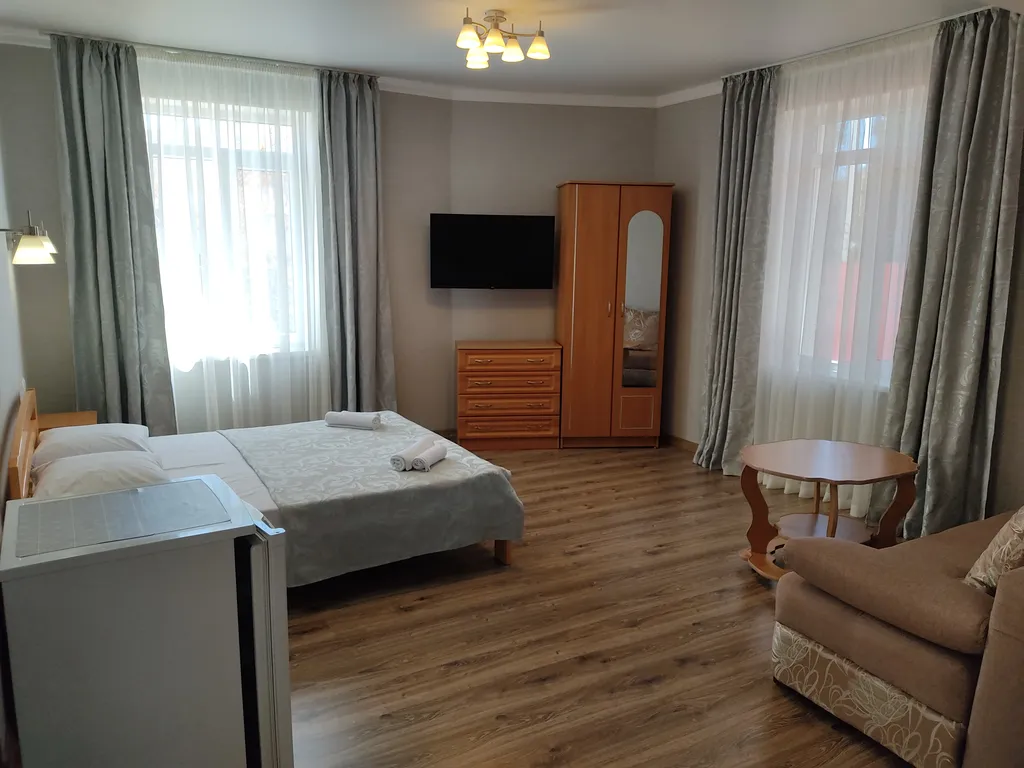 Стандартный трёхместный номер