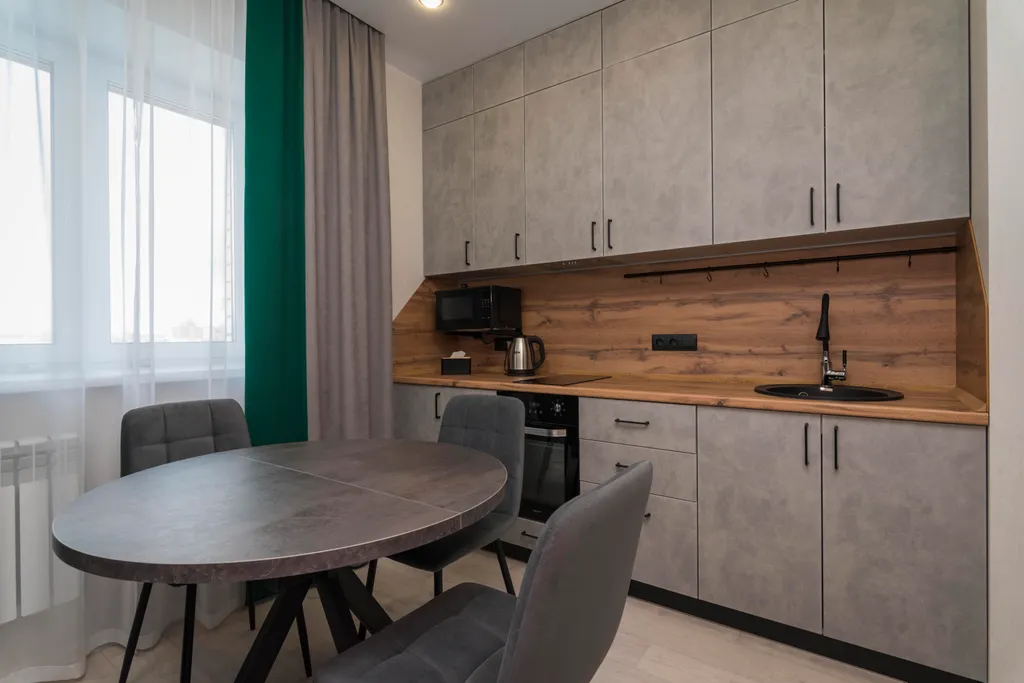 Современная квартира в новом доме, центр города