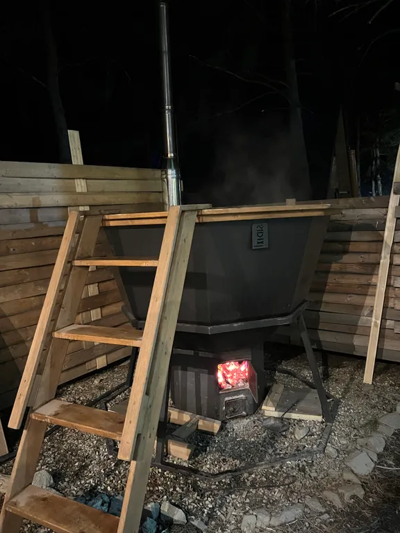 Комфортный коттедж в лесу