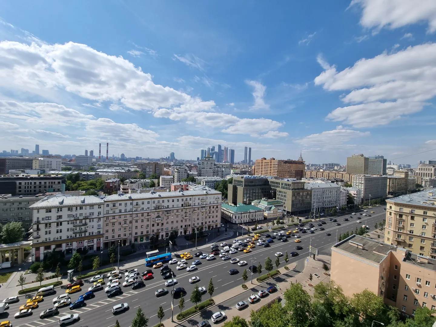 Комната в квартире посуточно, Москва, Смоленский бульвар, 6-8, объявление  1263939 — Суточно.ру