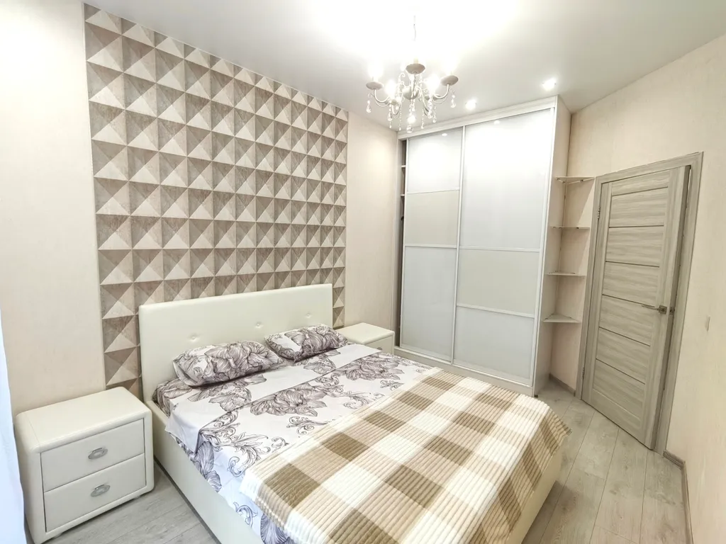 Видовая квартира в центре у парка