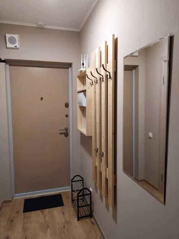 Новая студия с дизайнерским ремонтом в стиле скандинавский лофт