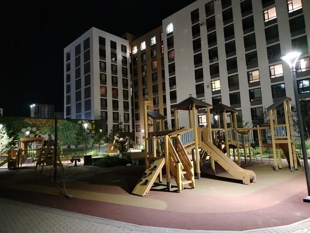 Arenacity рядом с барыс, Астана арена и ботаническим садом