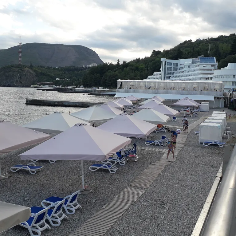 Коттедж с мангальной зоной