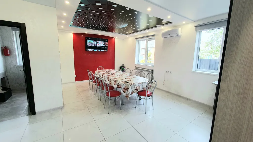 Новый комфортный дом с сауной в экозоне Бреста Красный двор