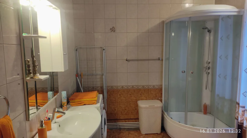 Уютный дом на опушке леса