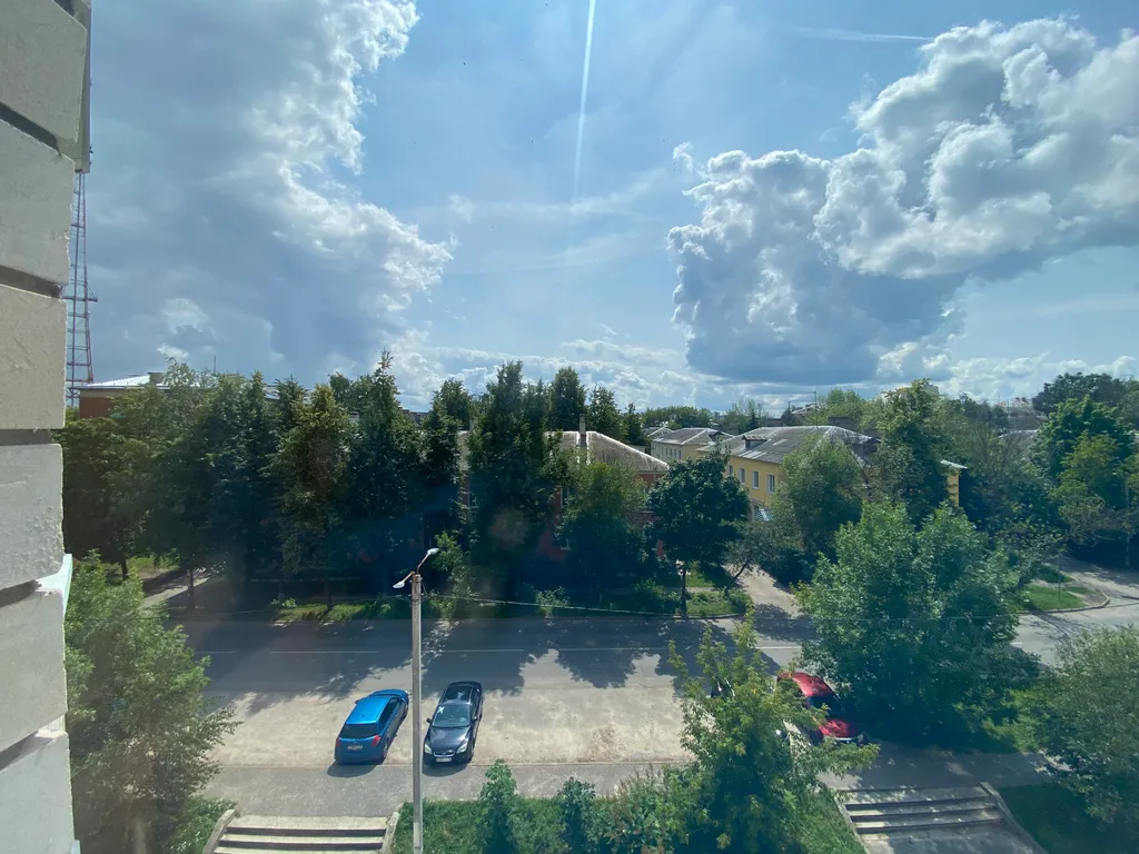 Двухкомнатная квартира рядом с центром