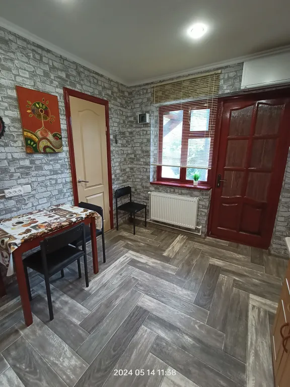 Уютный домик около моря