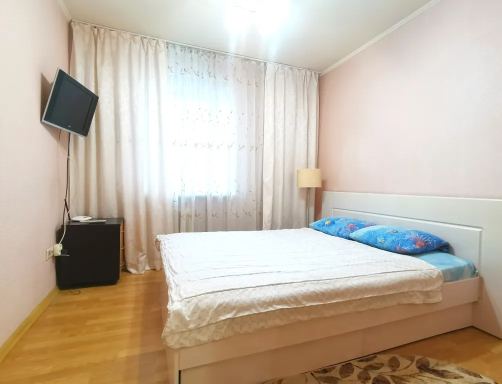 Квартира 2х комнатная Квартира у Реацентра, метро Безымянка — Самара