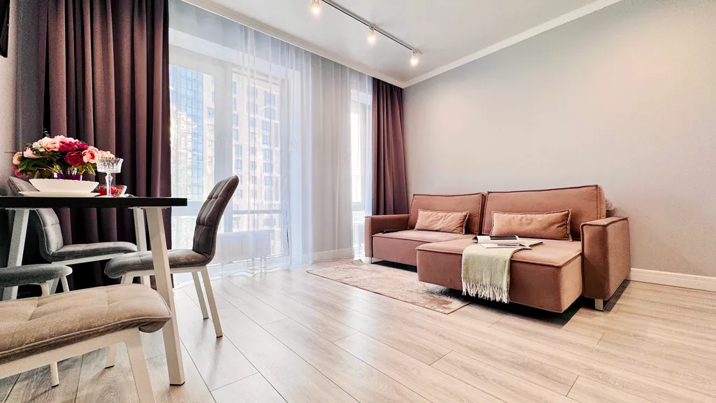 Апартаменты делюкс в авторском квартале в центре города