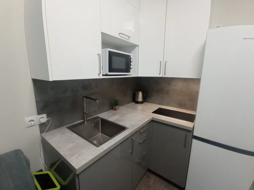 Уютная студия у бассеина