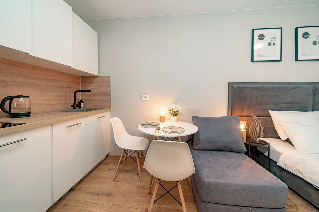 Апартаменты студия у метро, с кухней и панорамными окнами