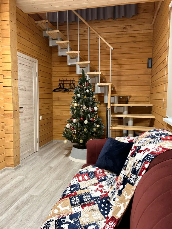 Новый круглогодичный коттедж из бруса на берегу Катуни