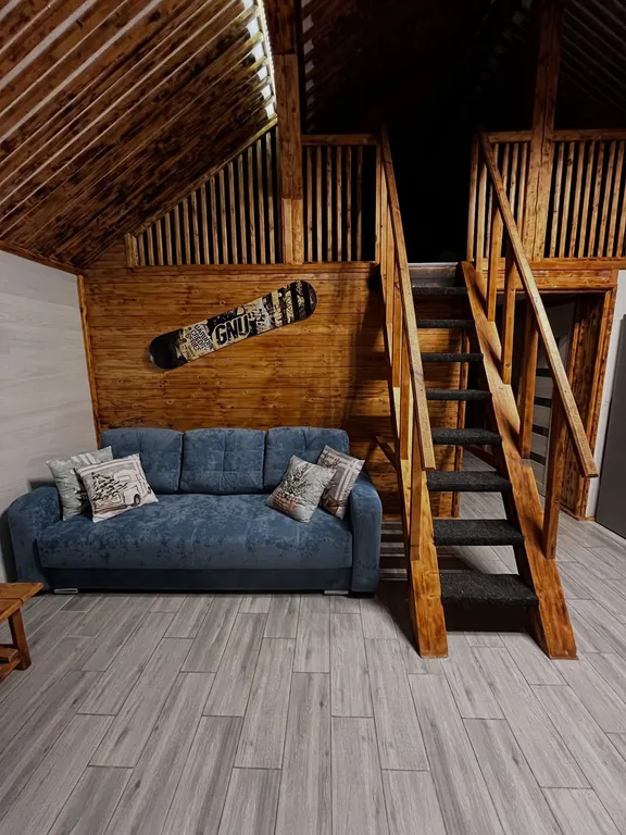 Домик №4 недалеко от подъёмника и других услуг курорта