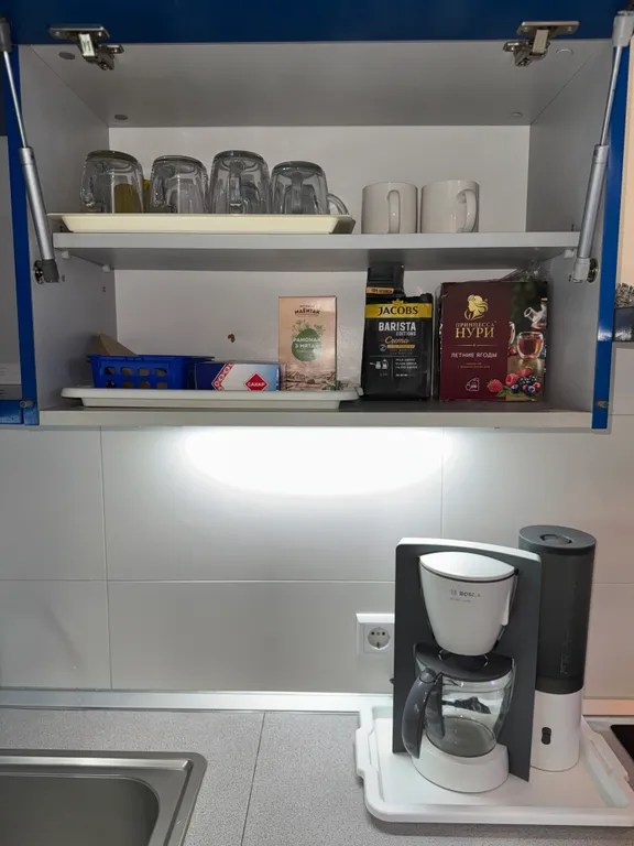 On two levels with two bathrooms