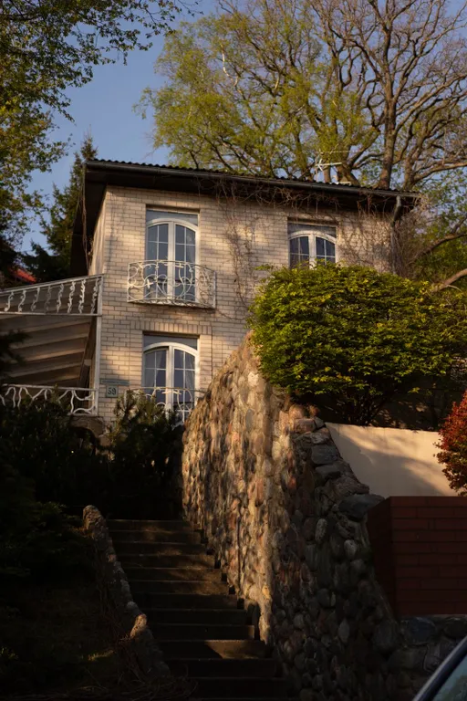 Особняк на берегу Тихого озера