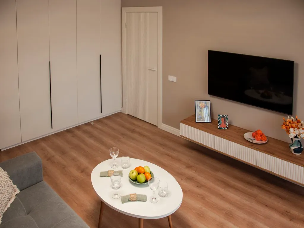 Комфортные 2-к апартаменты в центре города