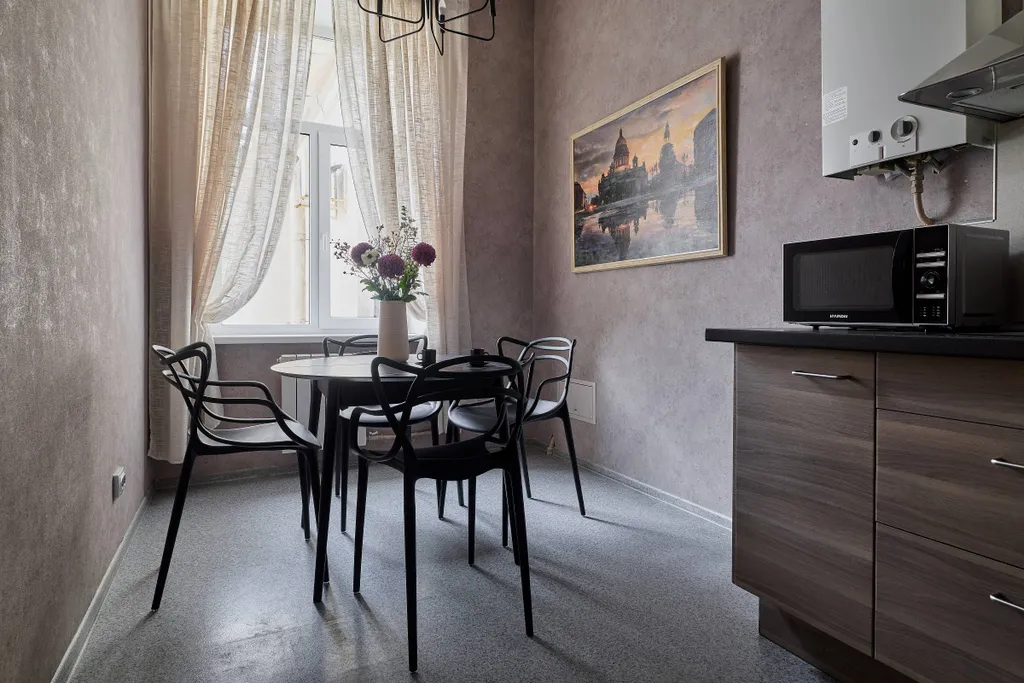 Трёшка рядом с Эрмитажем