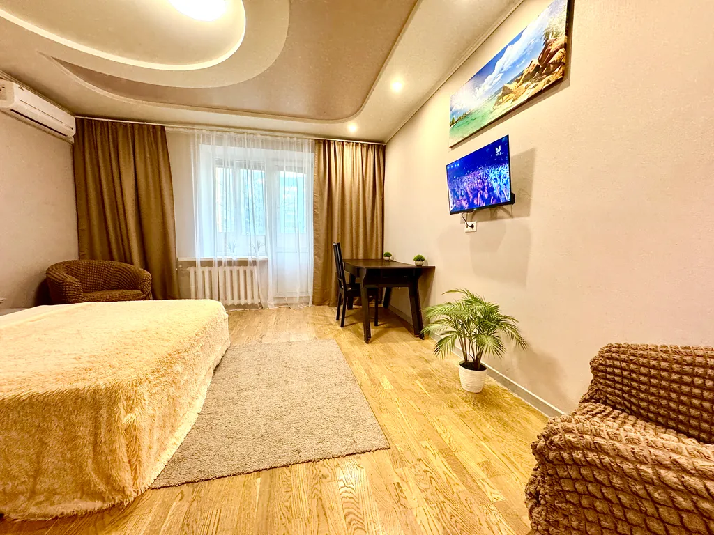 Уютная двушка в центре рядом с набережной реки Волга