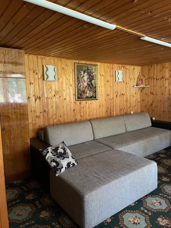 Уютный домик у красавца-эвкалипта