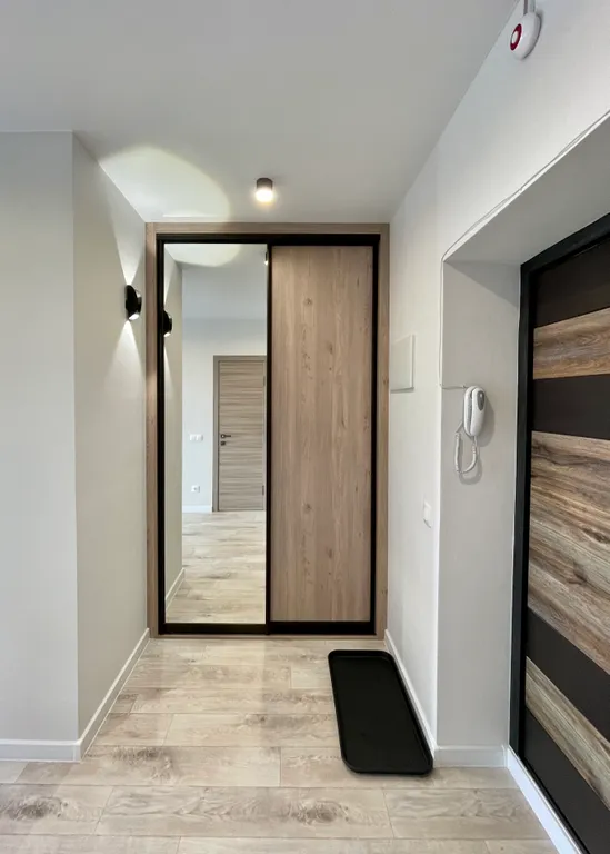 Квартира Уютная студия с видом на метромост — Омск