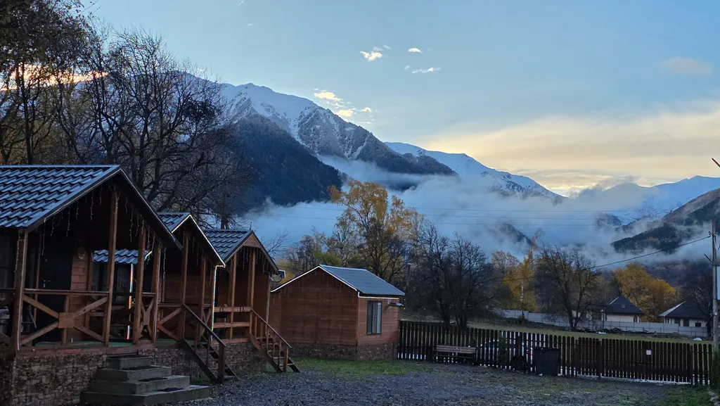 Уютный коттедж в хвойном лесу