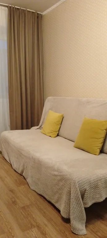 Квартира две остановки от вокзала