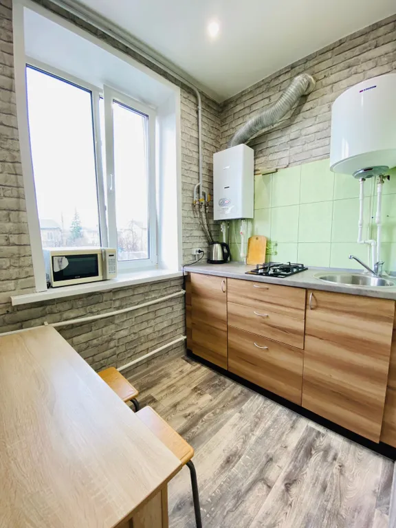 Квартира с новым ремонтом в советском р-не