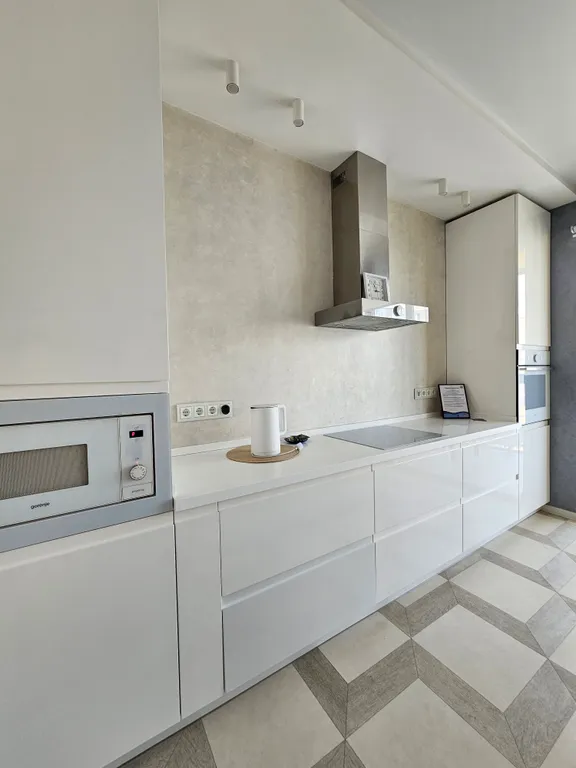 Апартаменты Радуга в центре, рядом два больших торговых центра