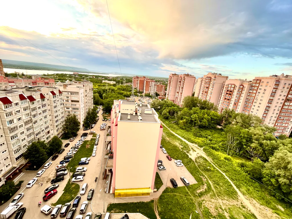 Уютная, красивая квартира с видом на реку Волгу