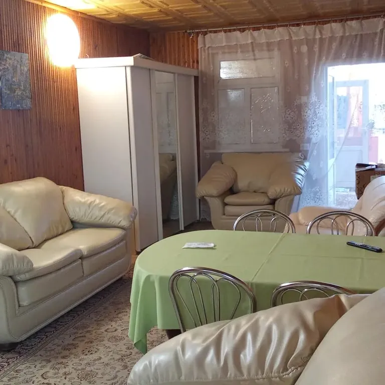 Эллинг у моря