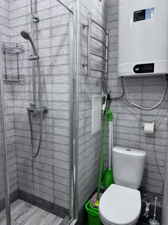 Современная студия в новом доме с видом на море