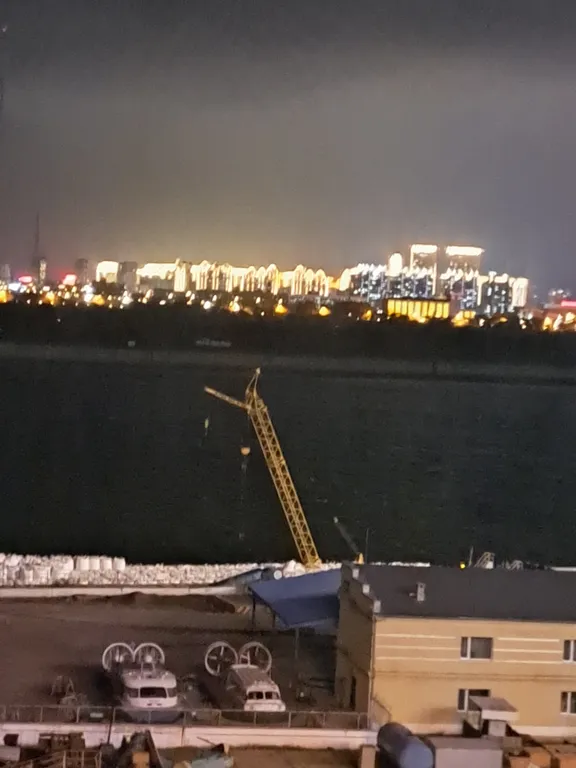 Уютная квартира в центре города на набережной