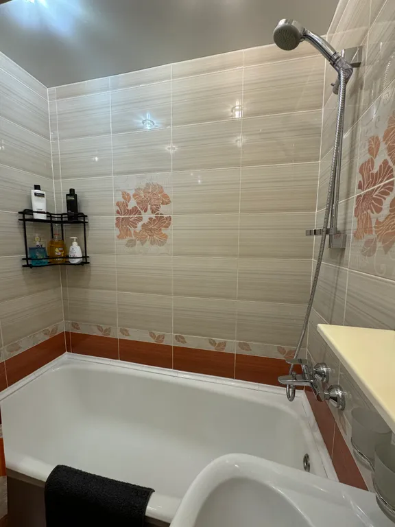 Отличная, просторная 2-комнатная квартира класса люкс