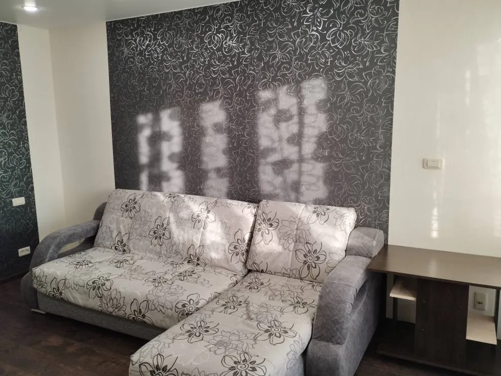 На Ленинградской у Золотого Ключика