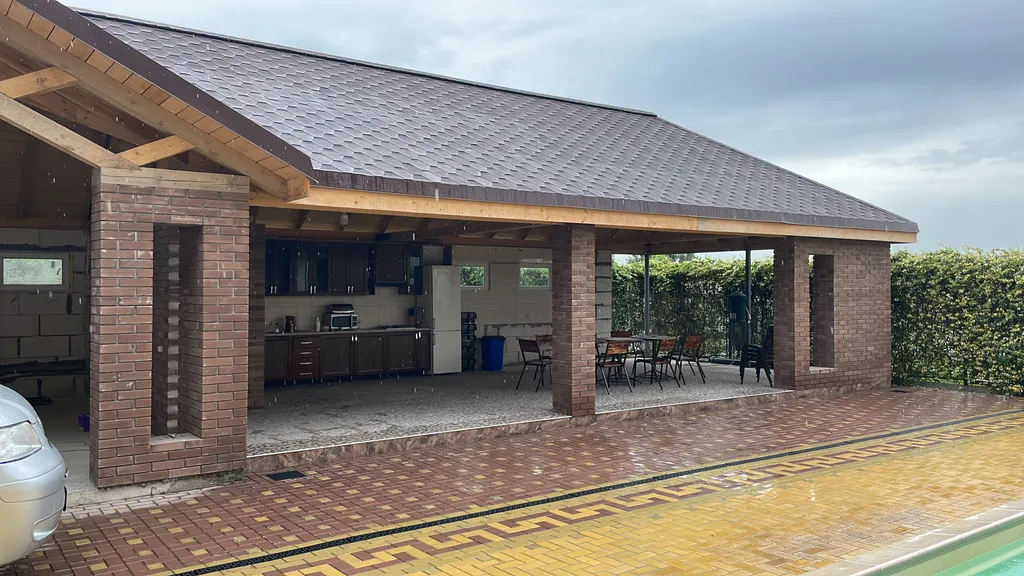 Апартаменты с видом на бассейн