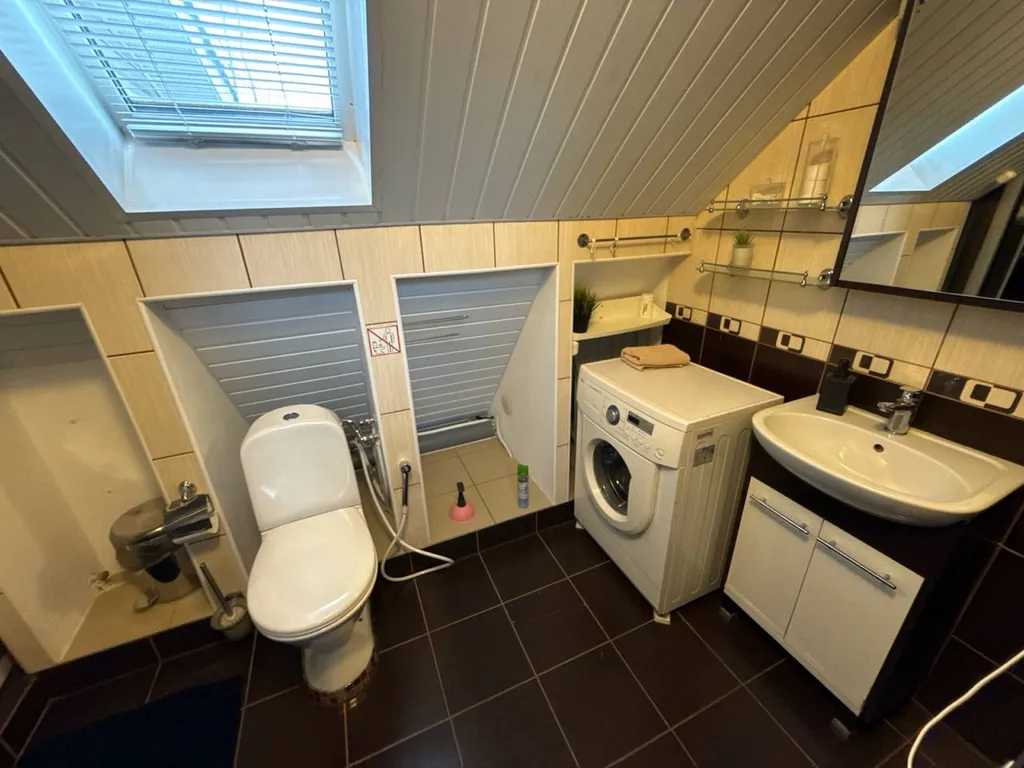 Вилла с гриль-верандой, сауной, купелью и джакузи