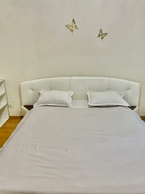 Набережная корааблики дом книги