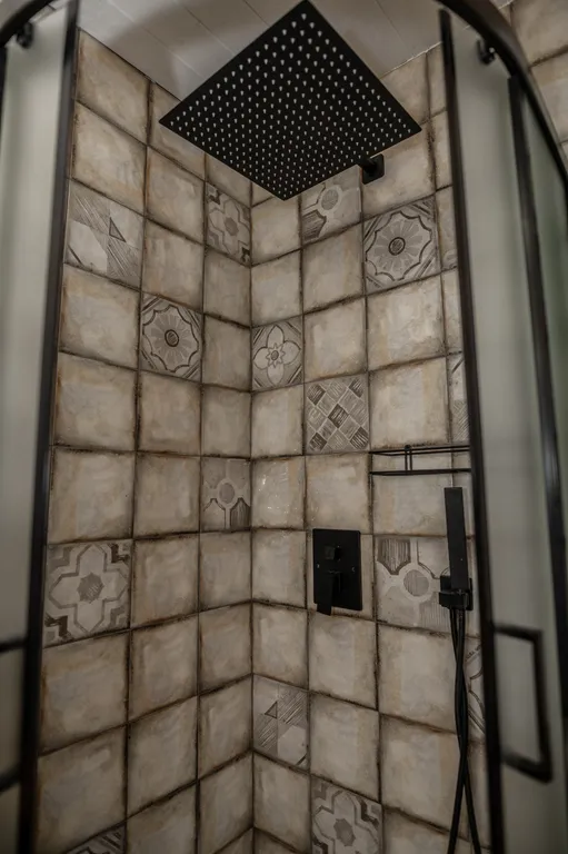 Дом с чаном