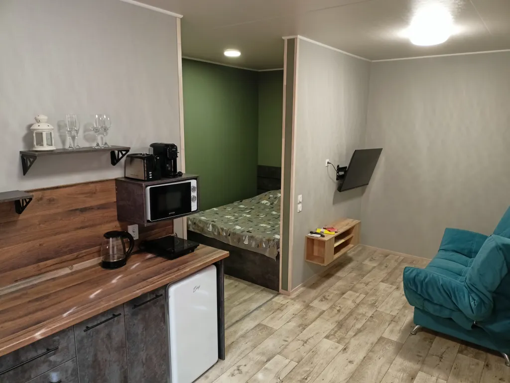 Коттедж Дом в лесу у реки — Севастополь