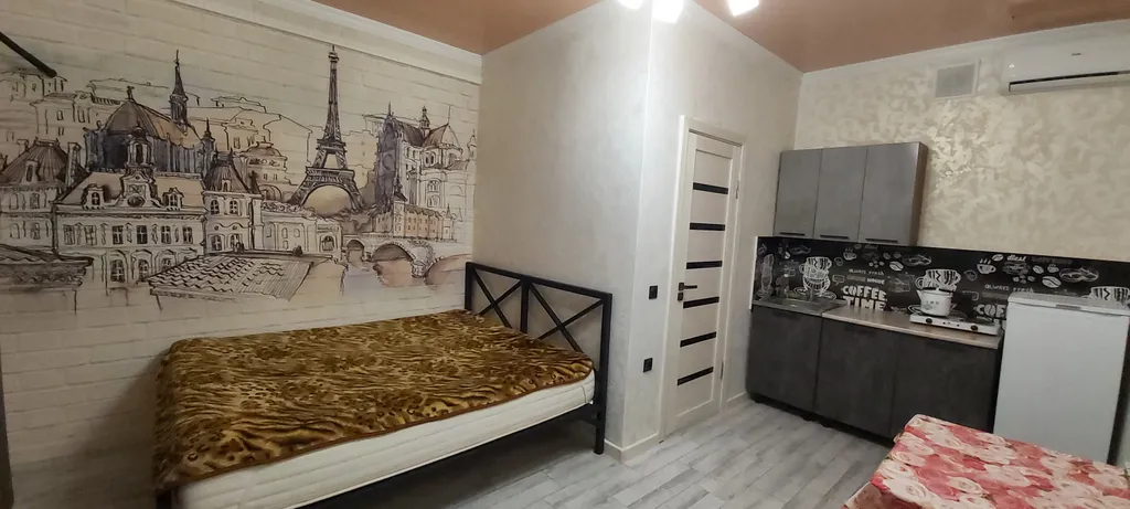 Стильная студия в стиле лофт в 12 минутах до аэропорта