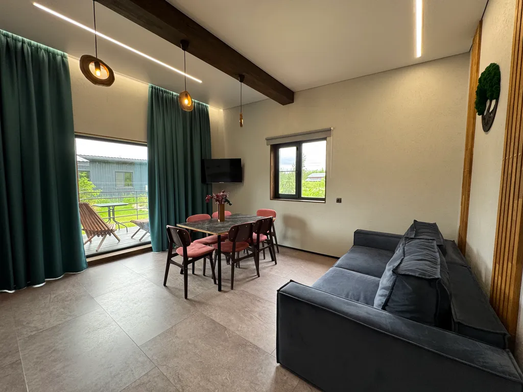 Коттедж Коттедж №5 шестиместный — Светлое