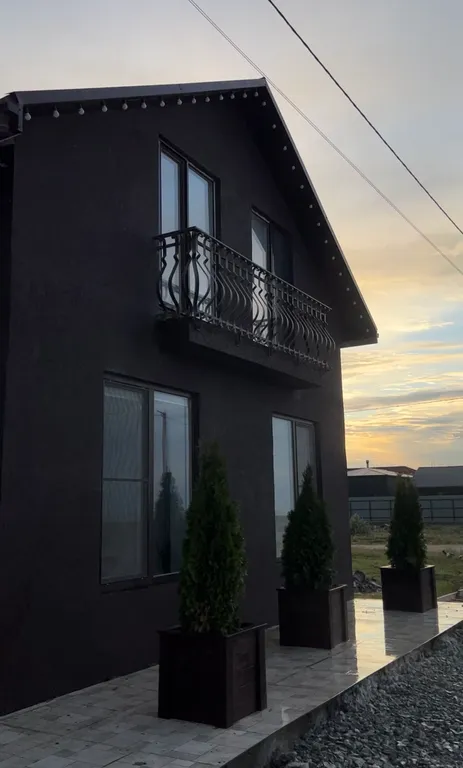 Просторный дом у моря