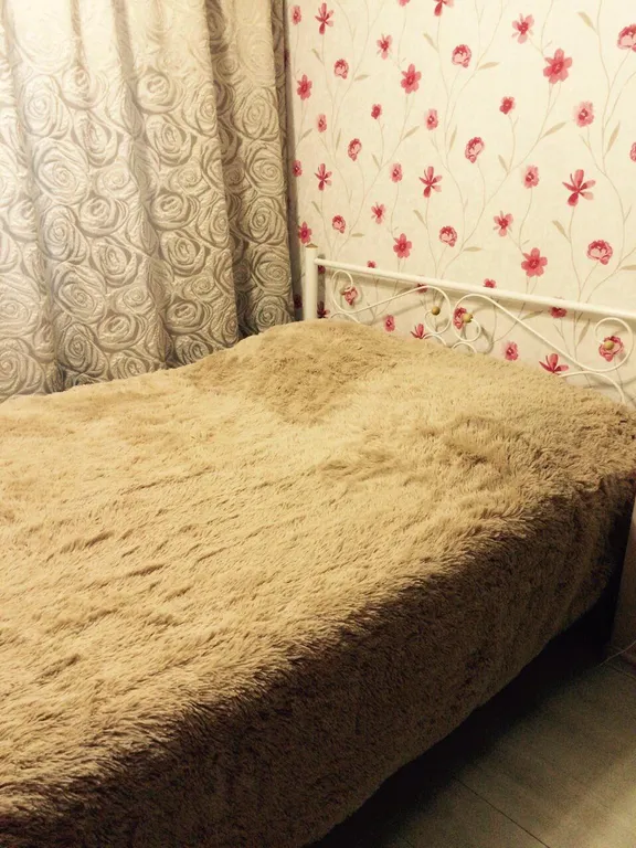 Дом с двориком для вас и парковка